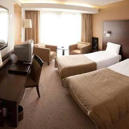 White Sands Hotel 3*