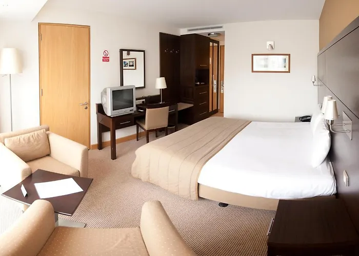 White Sands 3*