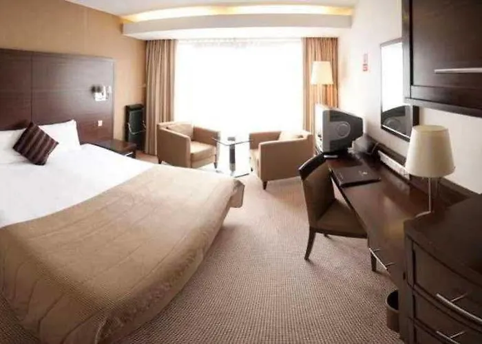 White Sands Hotel 3*